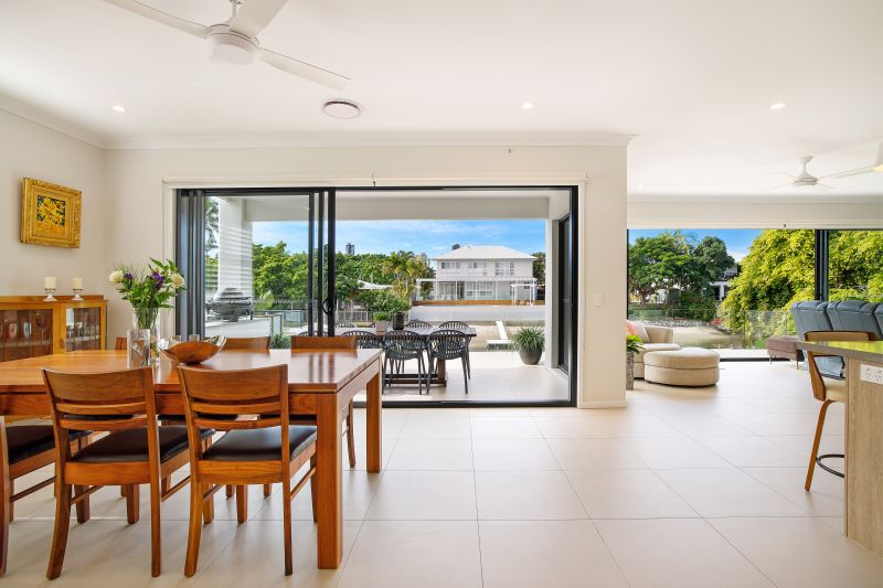Real Estate For Sale 14 Key West Broadbeach Waters , QLD