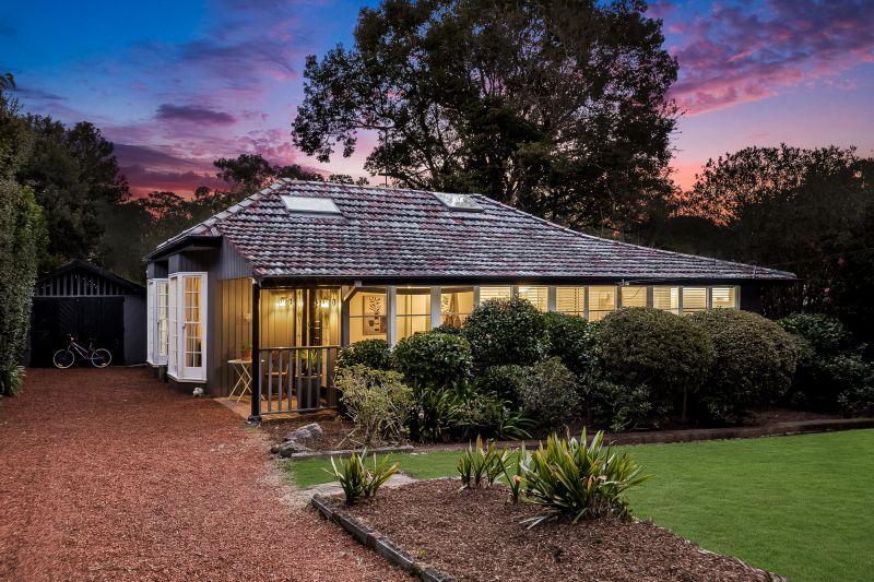 Real Estate For Sale 90 Yanko Road West Pymble , NSW