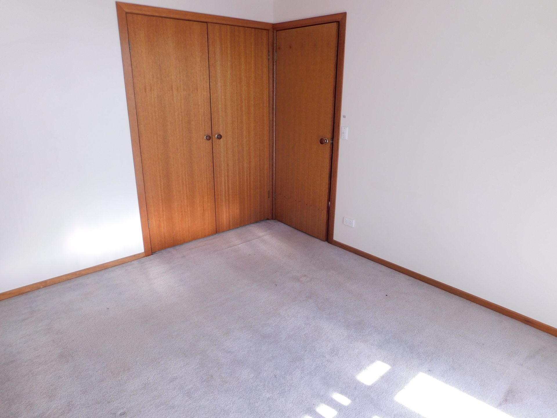 2/18 Stawell Street, Werribee OBrien Real Estate