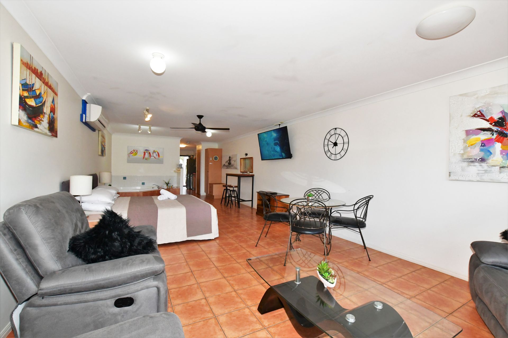 5 Pebble Beach Drive, CORAL COVE Four Walls Realty