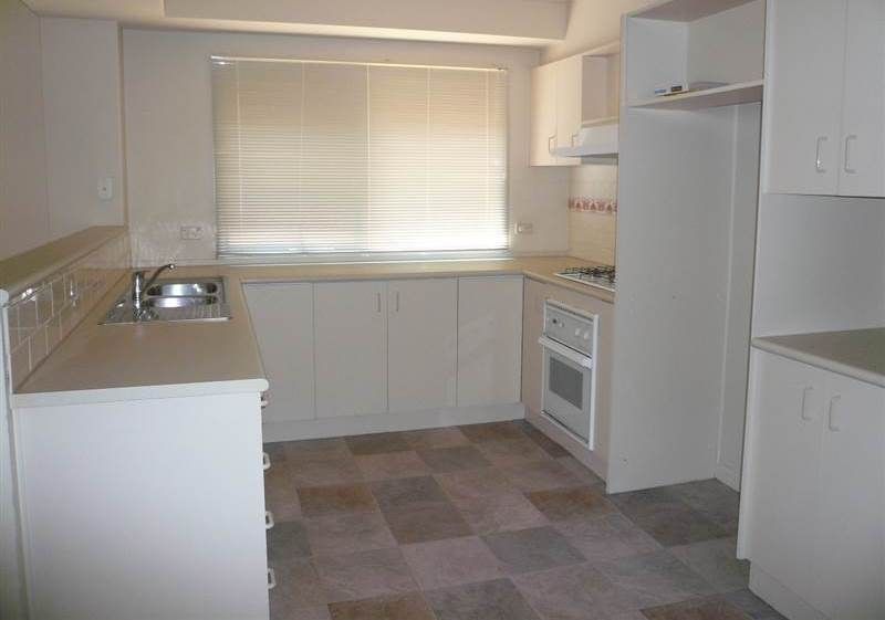 2 Burgoyne Court, Williamstown Sweeney Estate Agents