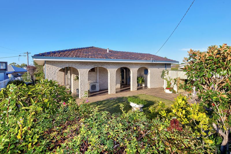 Real Estate For Sale 101 Beach Road South Bunbury , WA