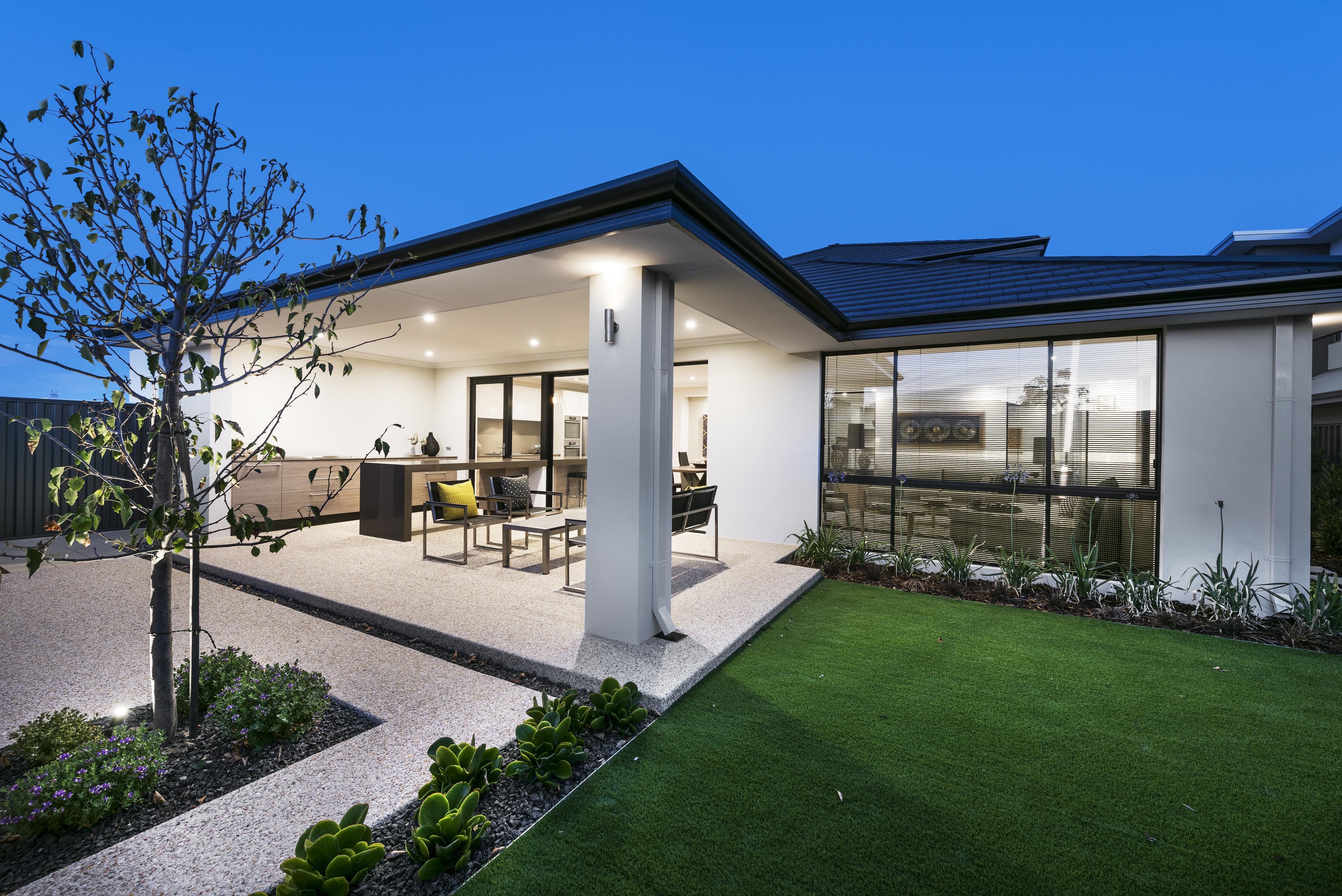 Real Estate For Sale 15 Cilantro Parkway Treeby , WA