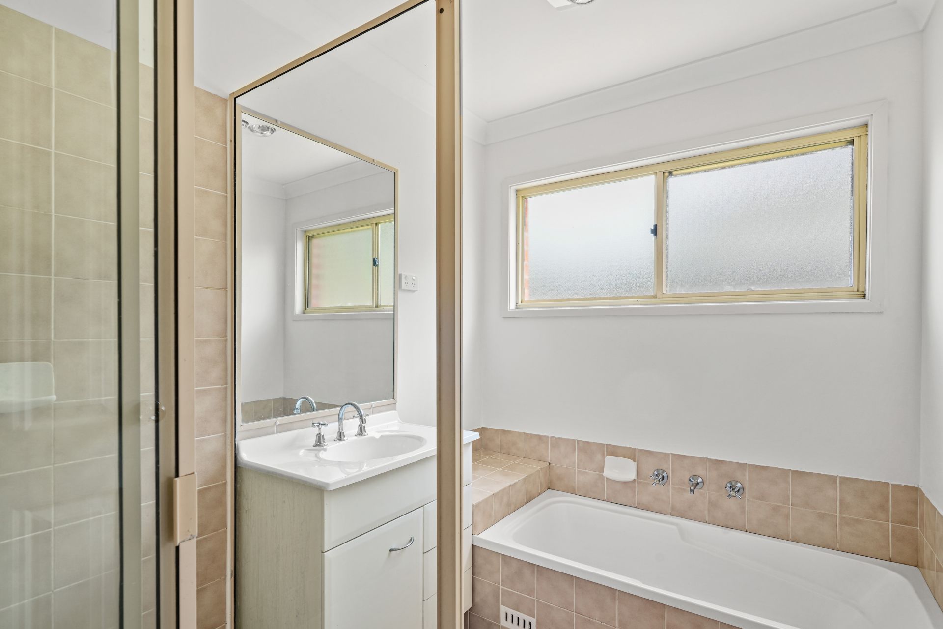 Real Estate For Sale 3/19 Bullock Road Ourimbah , NSW