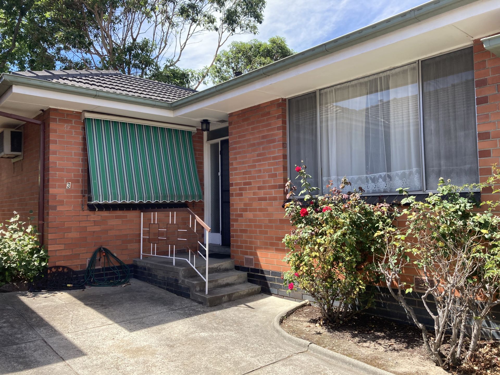 3/119 Holland Road, Blackburn South OBrien Real Estate