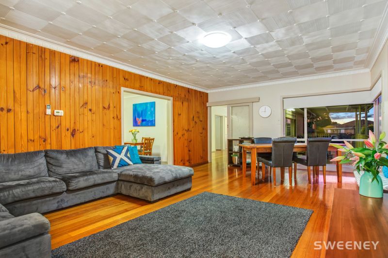 9 Dean Court, ALTONA NORTH Sweeney Estate Agents