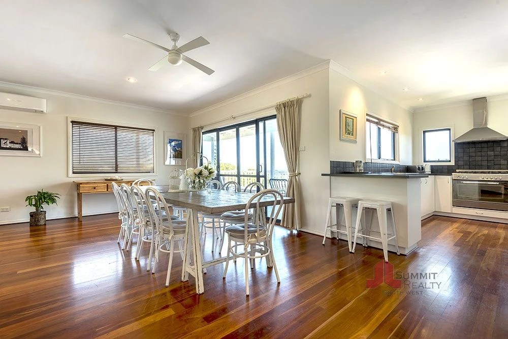 Real Estate For Sale 18 Carleen Avenue Binningup , WA