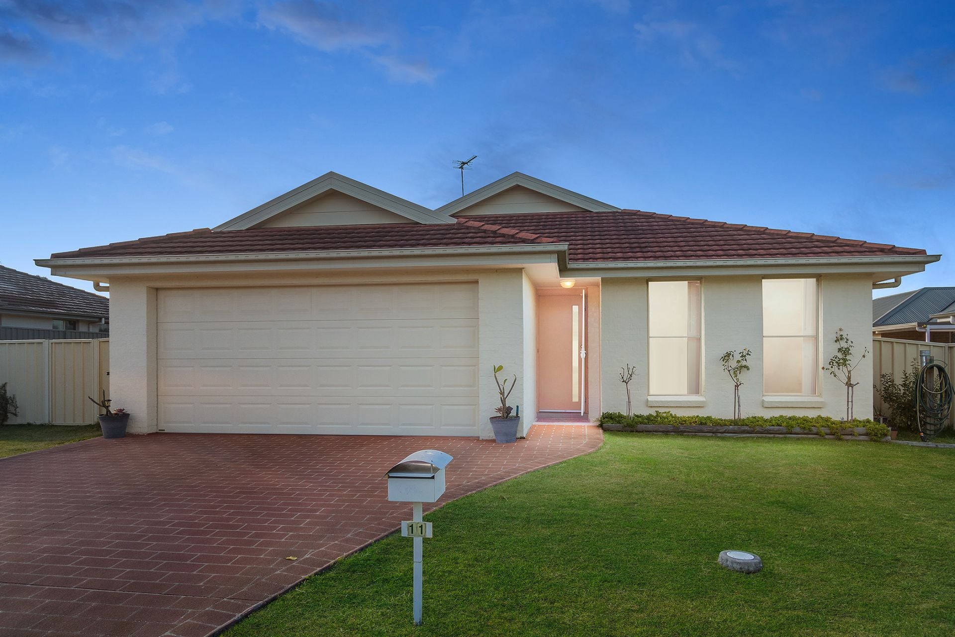 Real Estate For Sale 11 Edward Windeyer Way Raymond Terrace , NSW