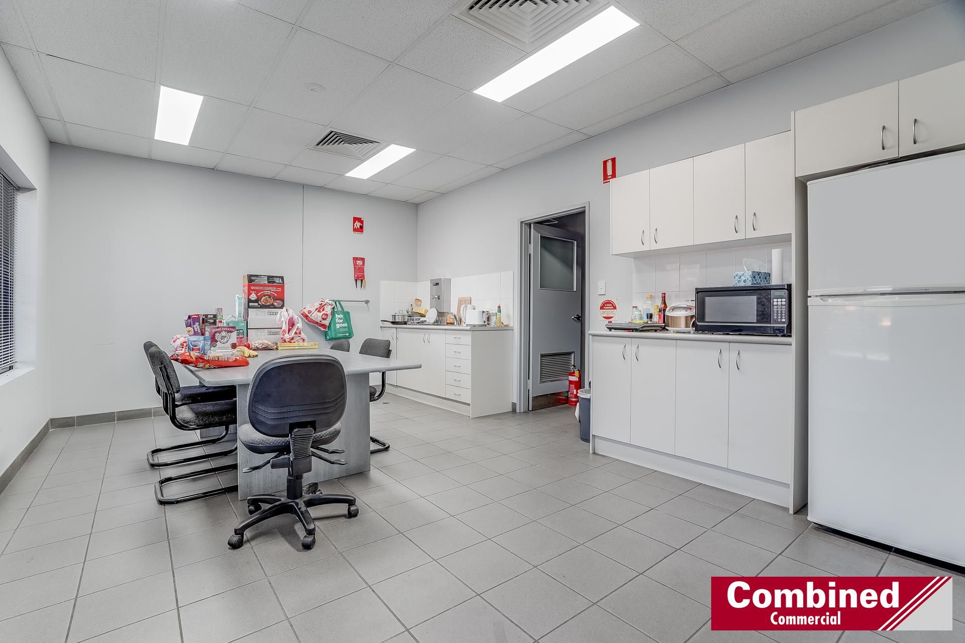 11 Smeaton Grange Road, SMEATON GRANGE Combined Commercial