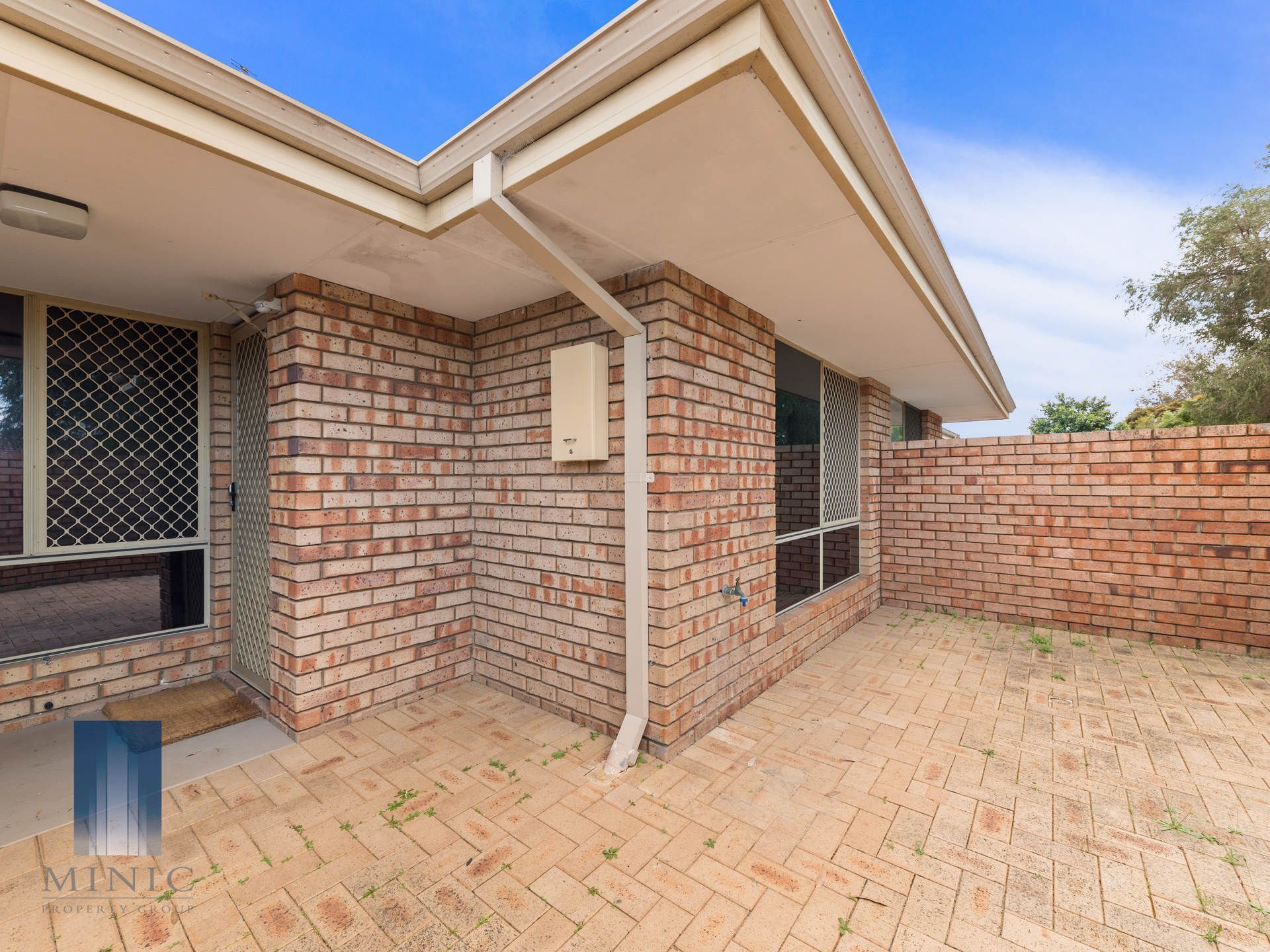 Real Estate For Sale 2/13 Golf Road Parkwood , WA