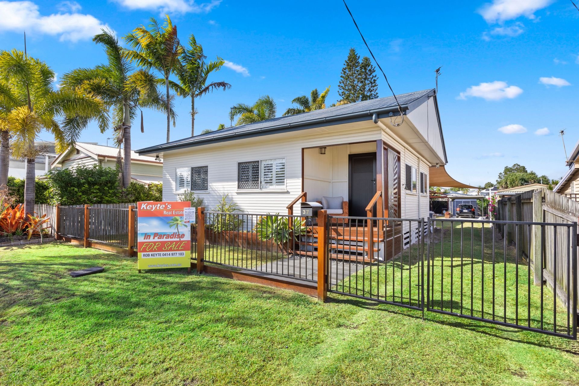 37 Ocean Street, Torquay Keyte’s Real Estate / Paradise Real Estate