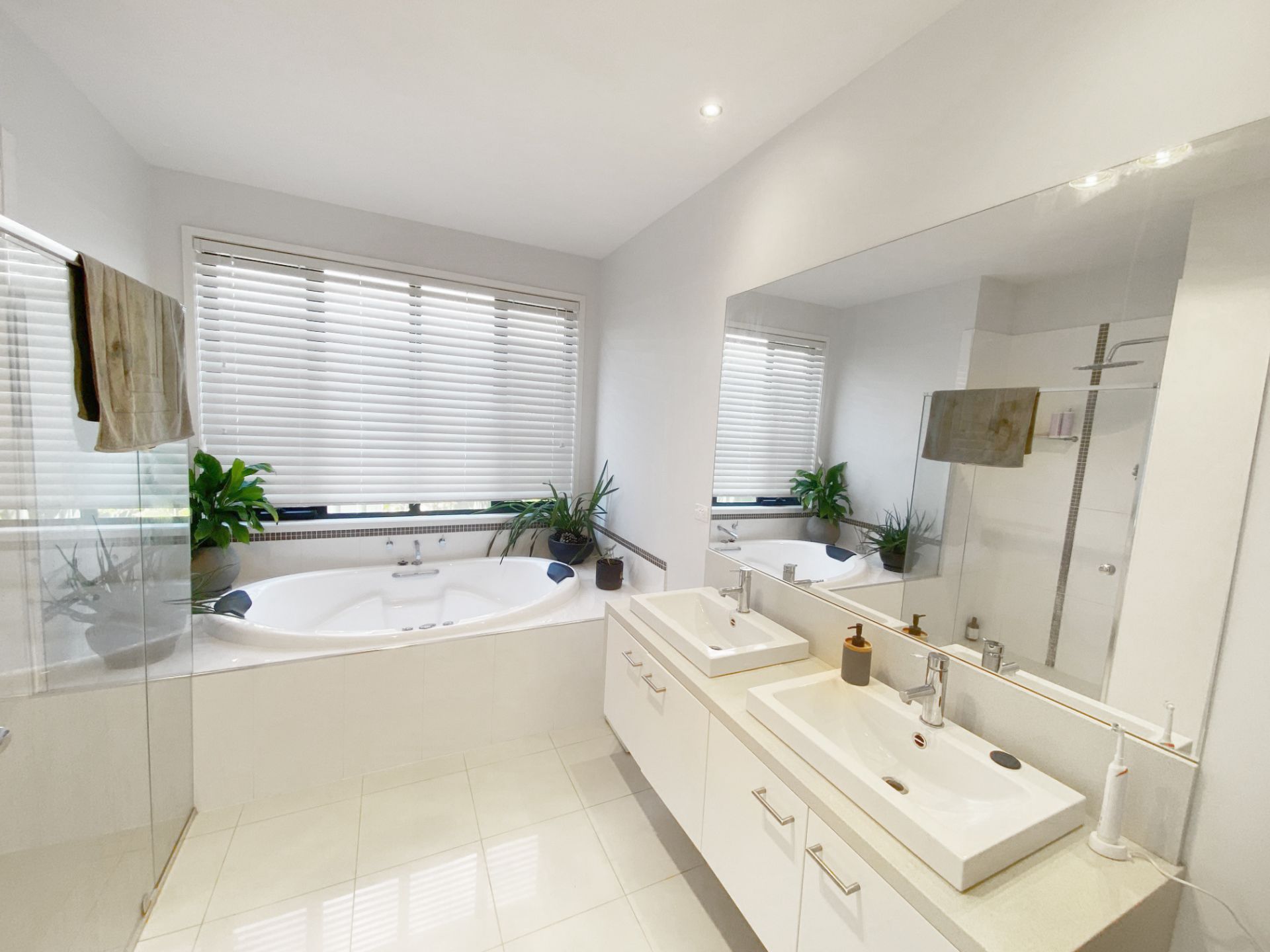 32 Faversham Avenue, Lake Gardens Ballarat Real Estate Pty Ltd