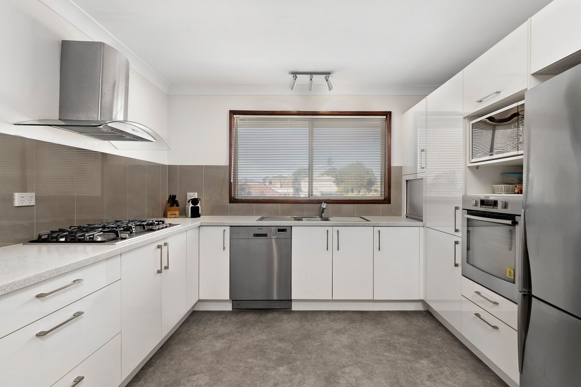 Real Estate For Sale 31 Beaconsfield Street Bexley , NSW