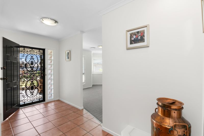 Real Estate For Sale 21 Redford Crescent Mcdowall , QLD