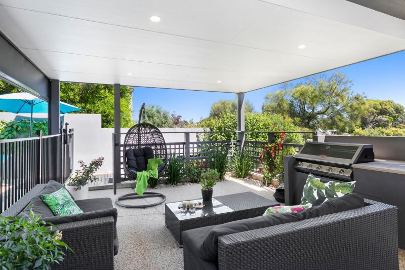 133 Ocean Throughway Ocean Grove , VIC 3226 House For Sale 6186660 https//www