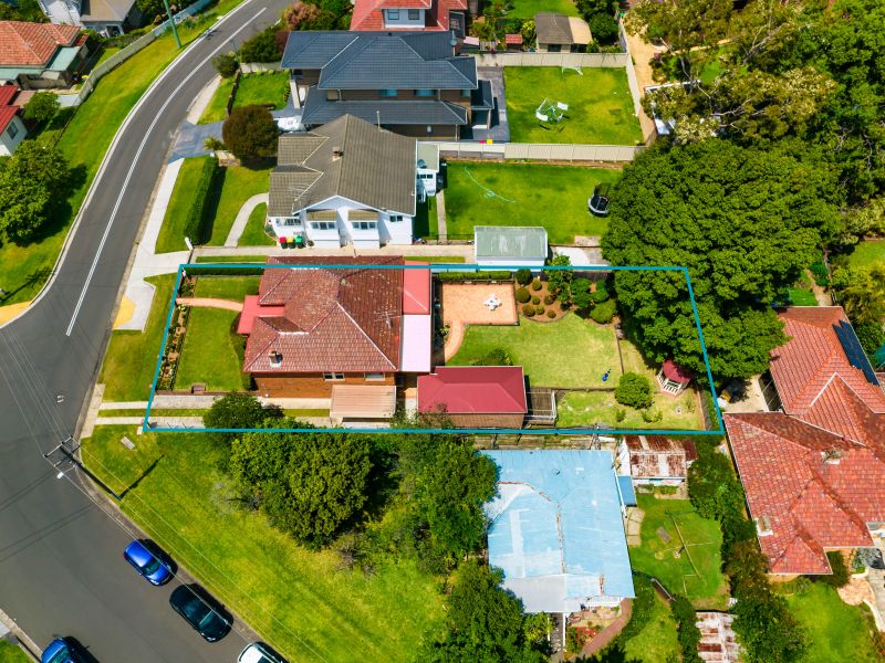 Real Estate For Sale 16 McKenzie Avenue Wollongong , NSW