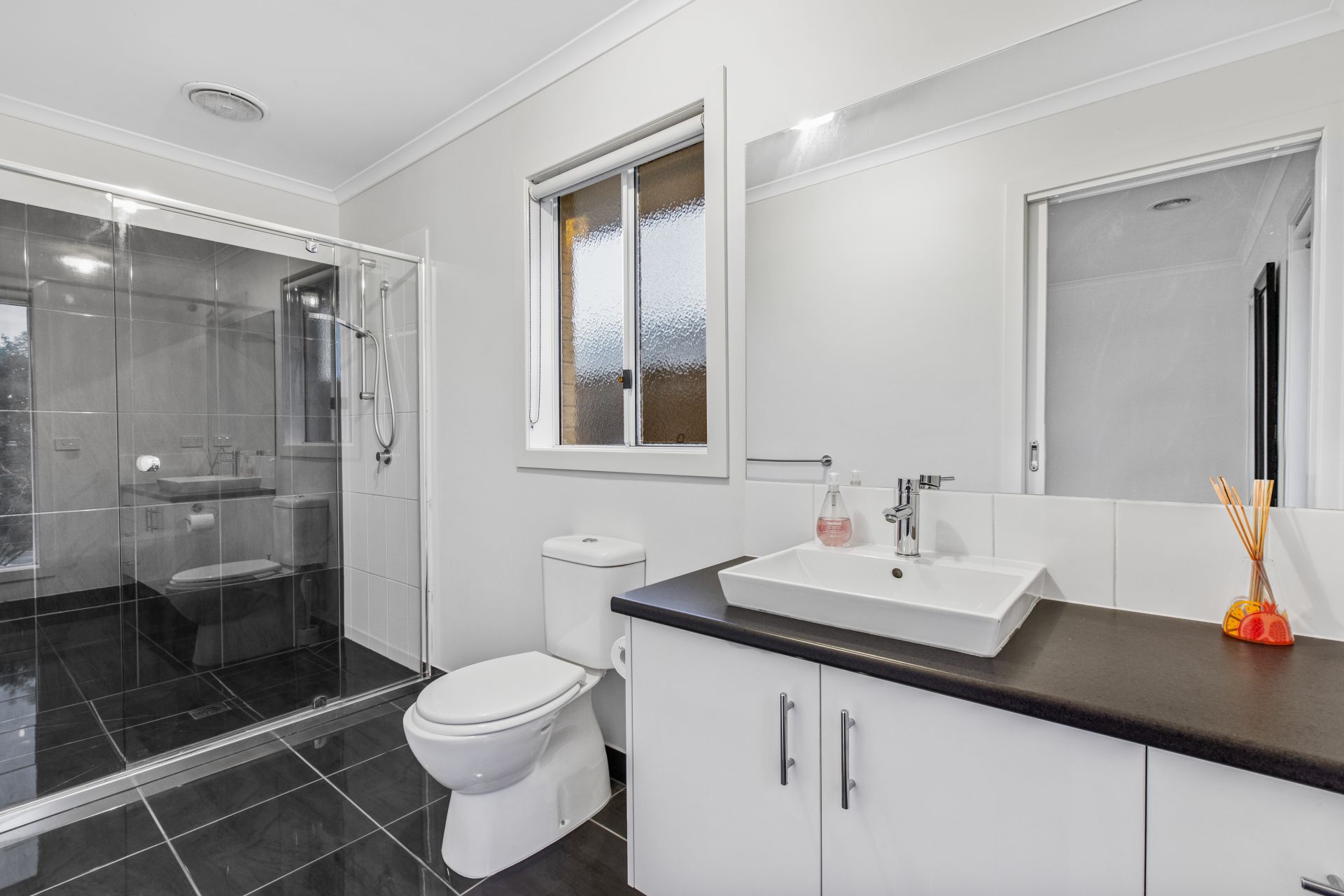 48 Grandvue Boulevard, Pakenham OBrien Real Estate