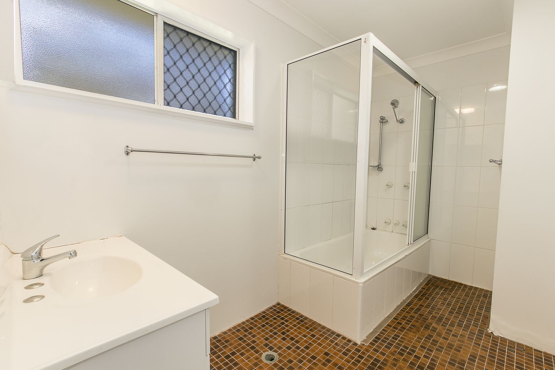 145 Albert Street, Cranbrook Harcourts Kingsberry Townsville