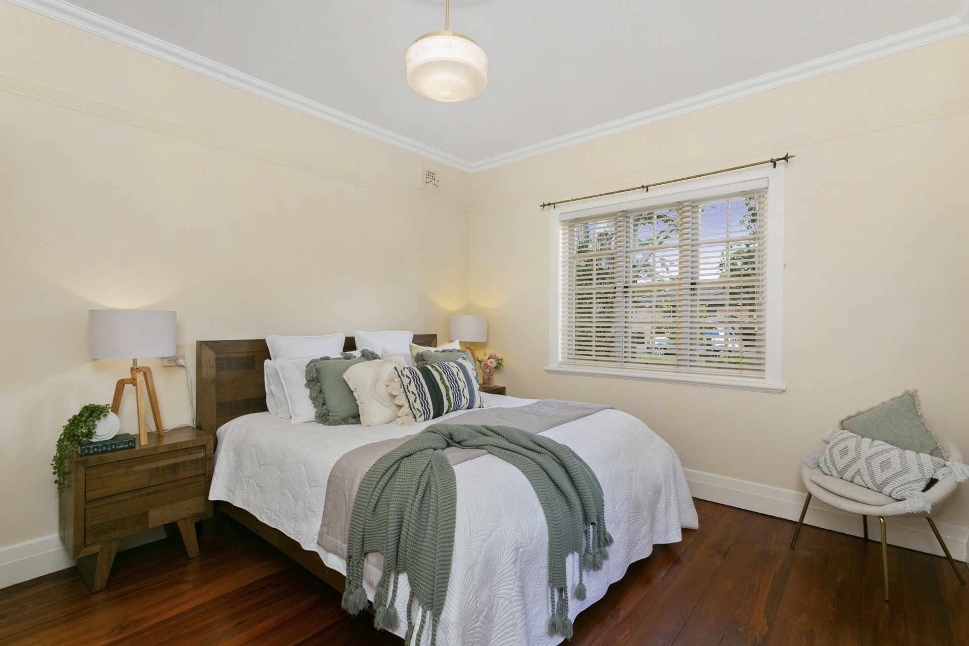 Real Estate For Sale 27 Stuart Avenue Normanhurst , NSW