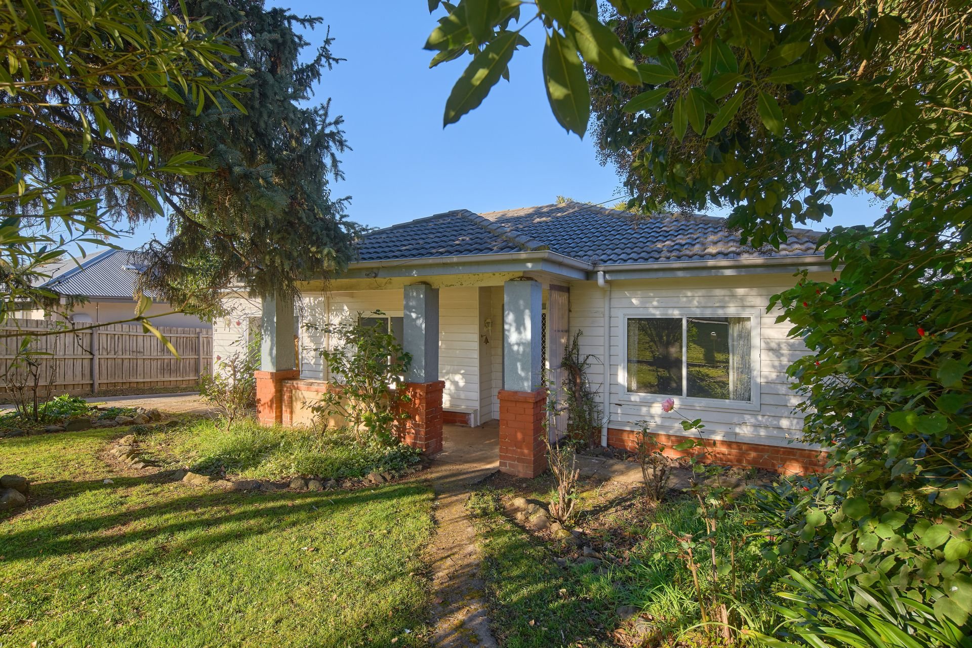 16 Longwarry Road, Drouin OBrien Real Estate