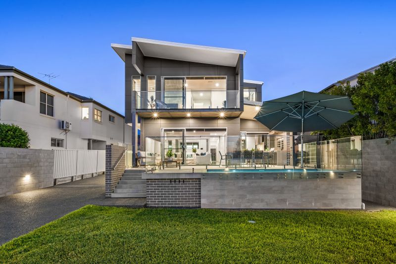 Real Estate For Sale 540 The Esplanade Warners Bay , NSW