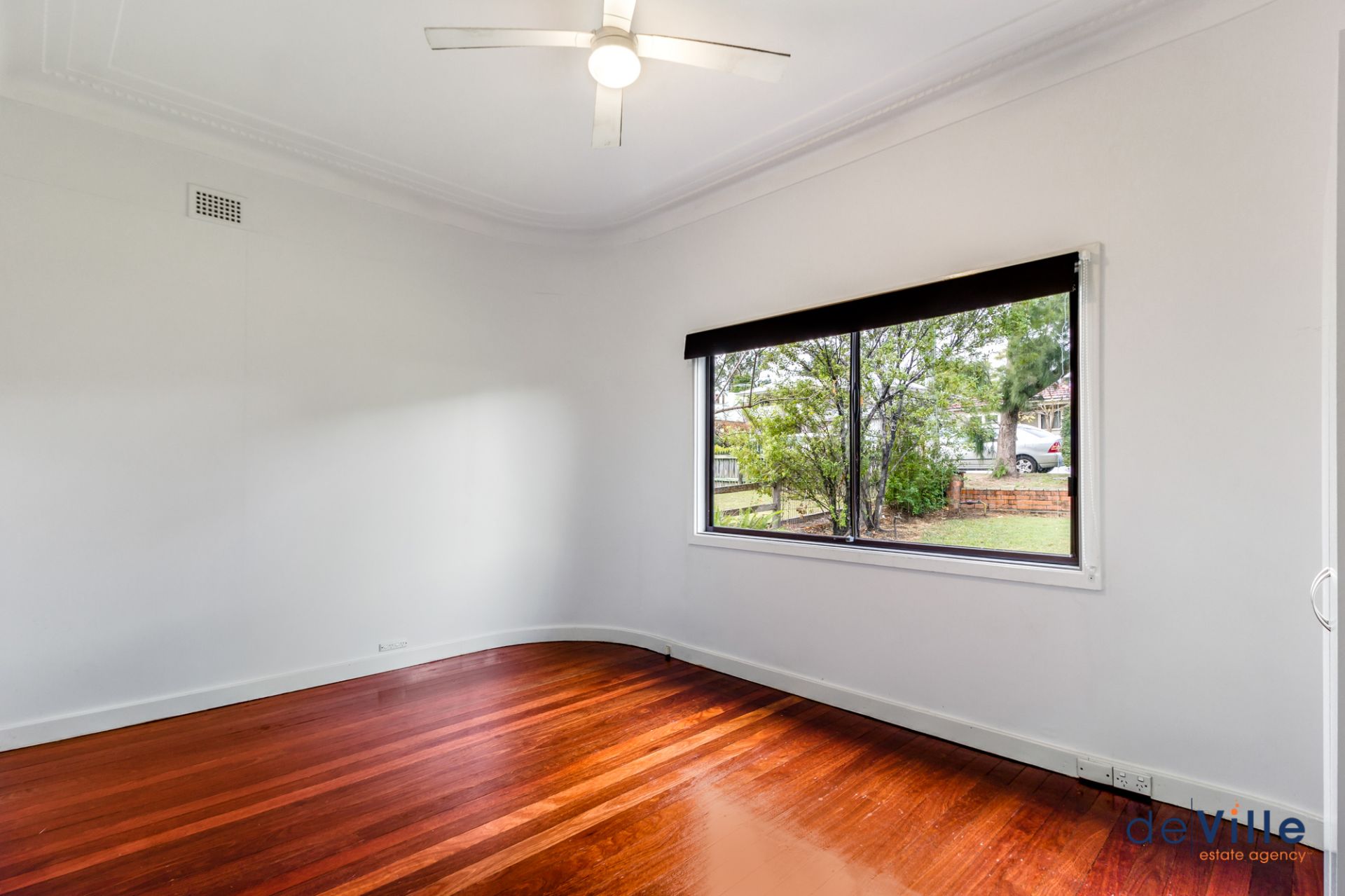 Street No 21 Oakland Avenue, Baulkham Hills deVille Estate Agency