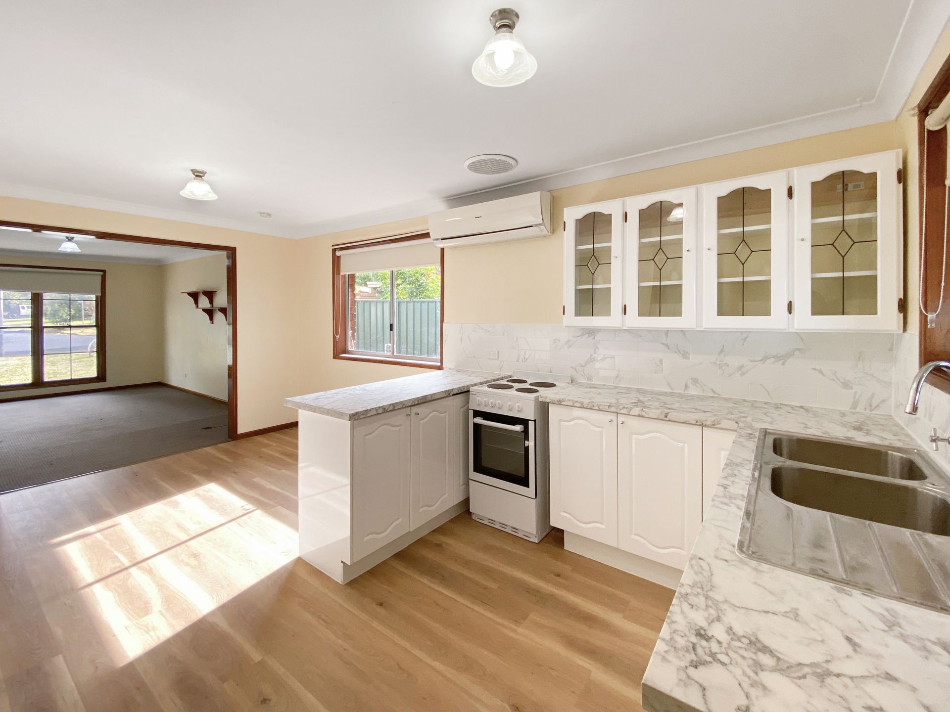 16 Springfield Way, Dubbo Bob Berry Real Estate