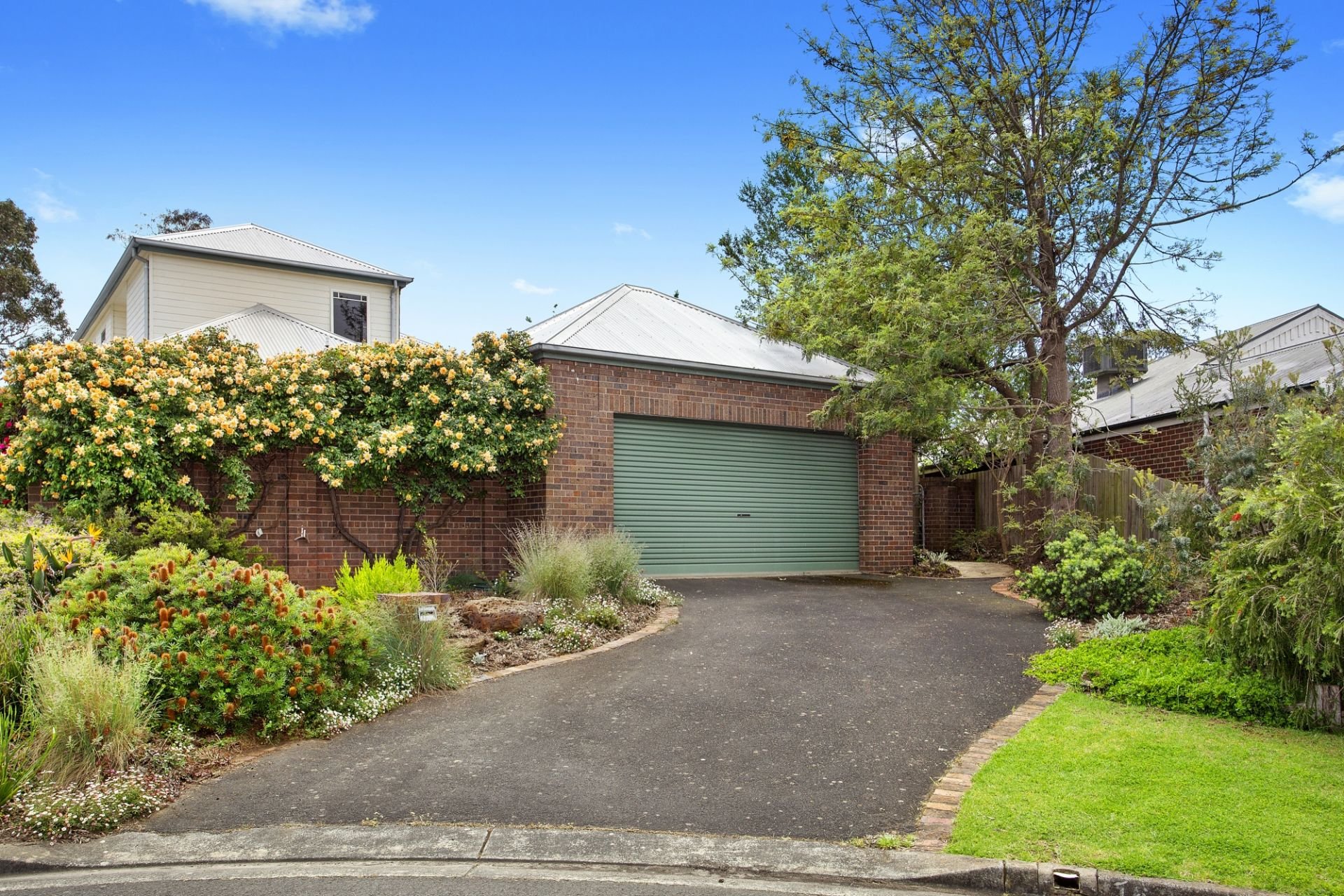 Real Estate For Sale 16 James Court Drysdale , VIC