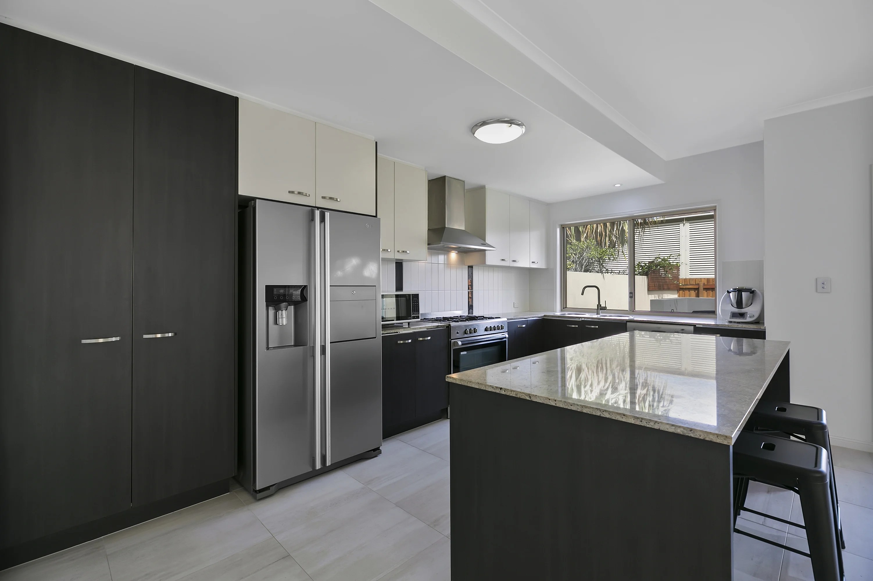 Real Estate For Sale 29 Tarawa Street Kawana Island , QLD