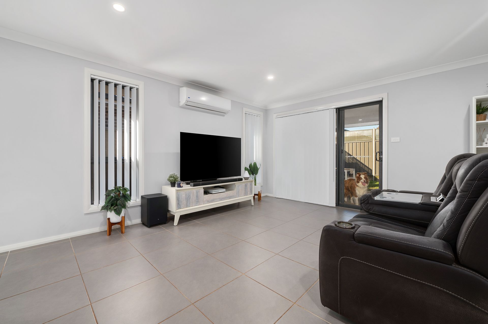 Real Estate For Sale 70 Loretto Way Hamlyn Terrace , NSW