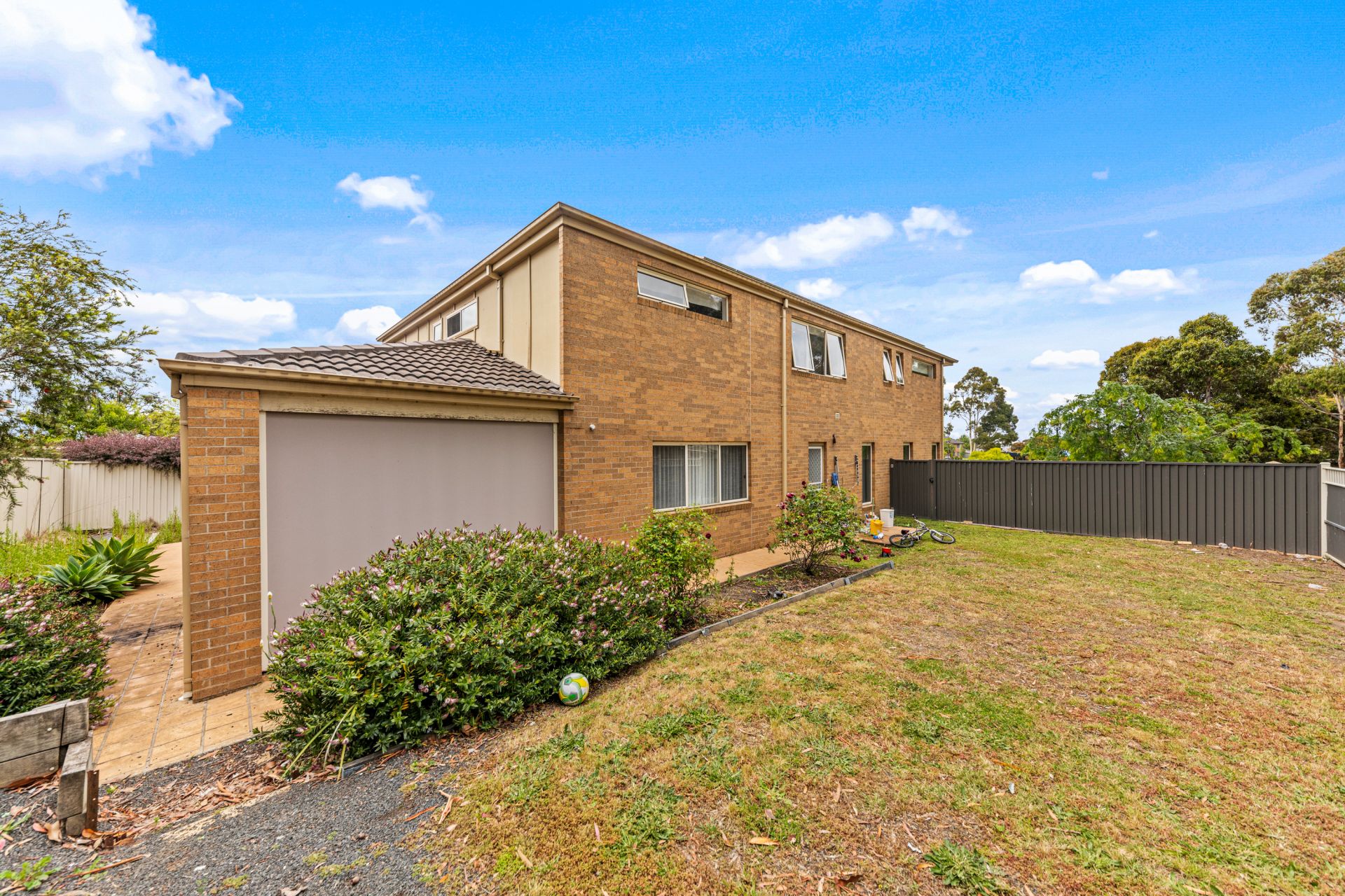 42 Clearwater Drive, Pakenham OBrien Real Estate