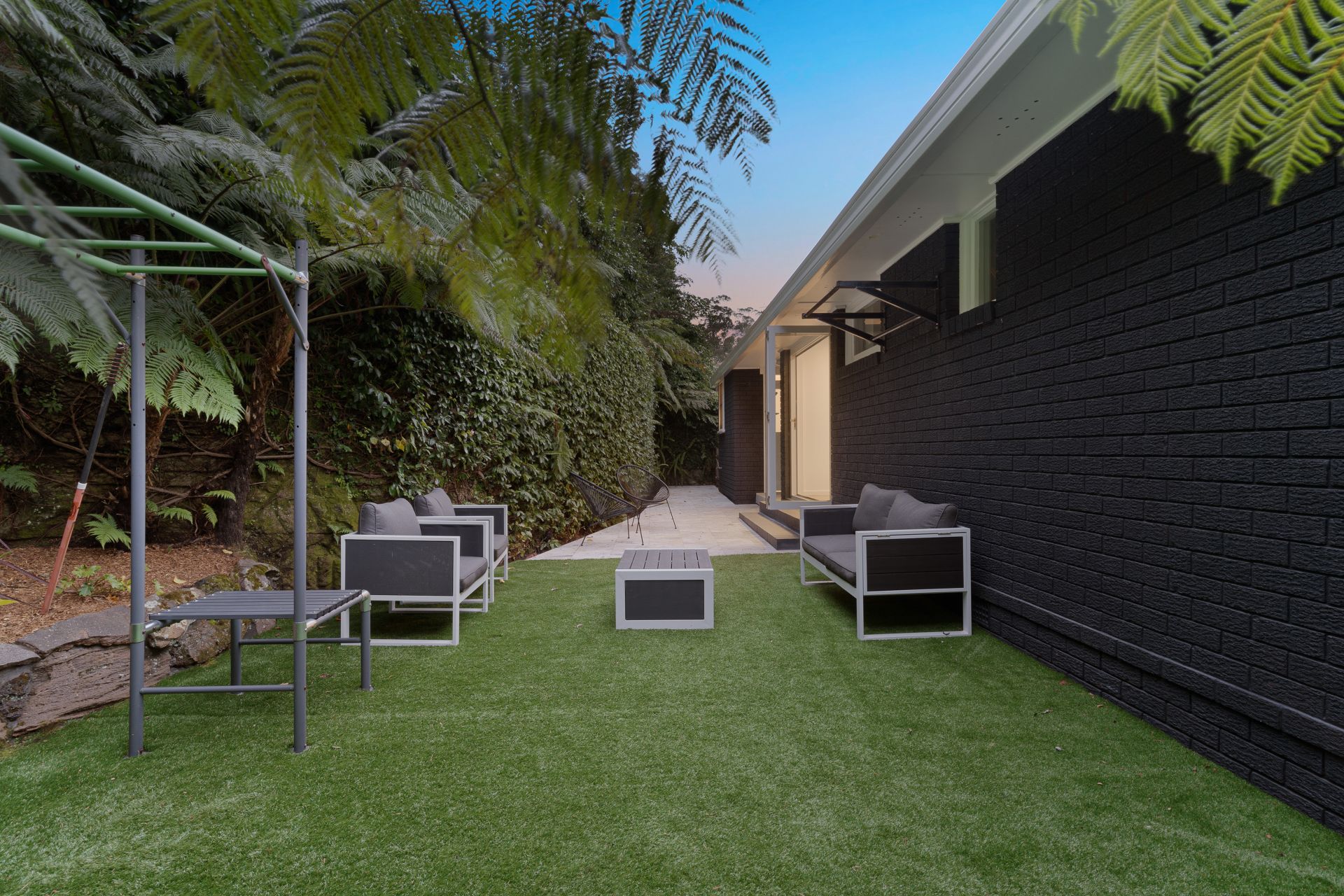 10 Conjola Place, Gymea Bay Pulse Property Agents