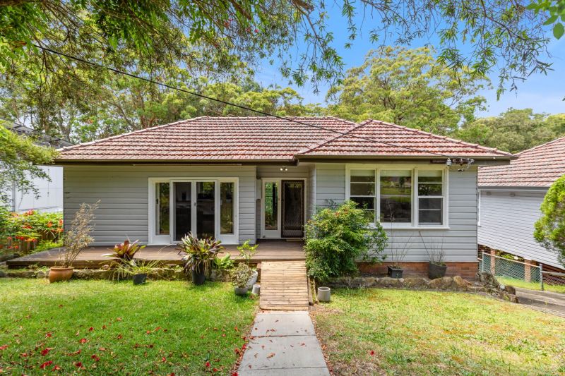 25 Kinross Avenue, Adamstown Heights Shiels+Co Property