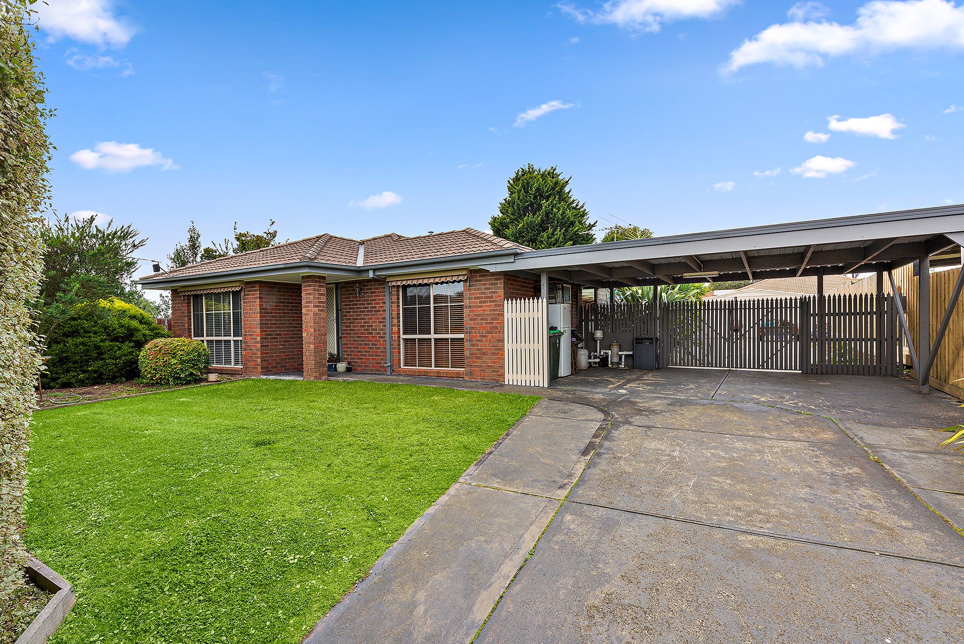 45 Clarendon Drive, Somerville OBrien Real Estate