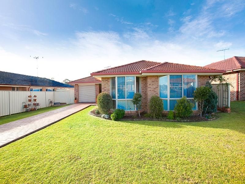 Real Estate For Sale 18 Robson Crescent St Helens Park , NSW