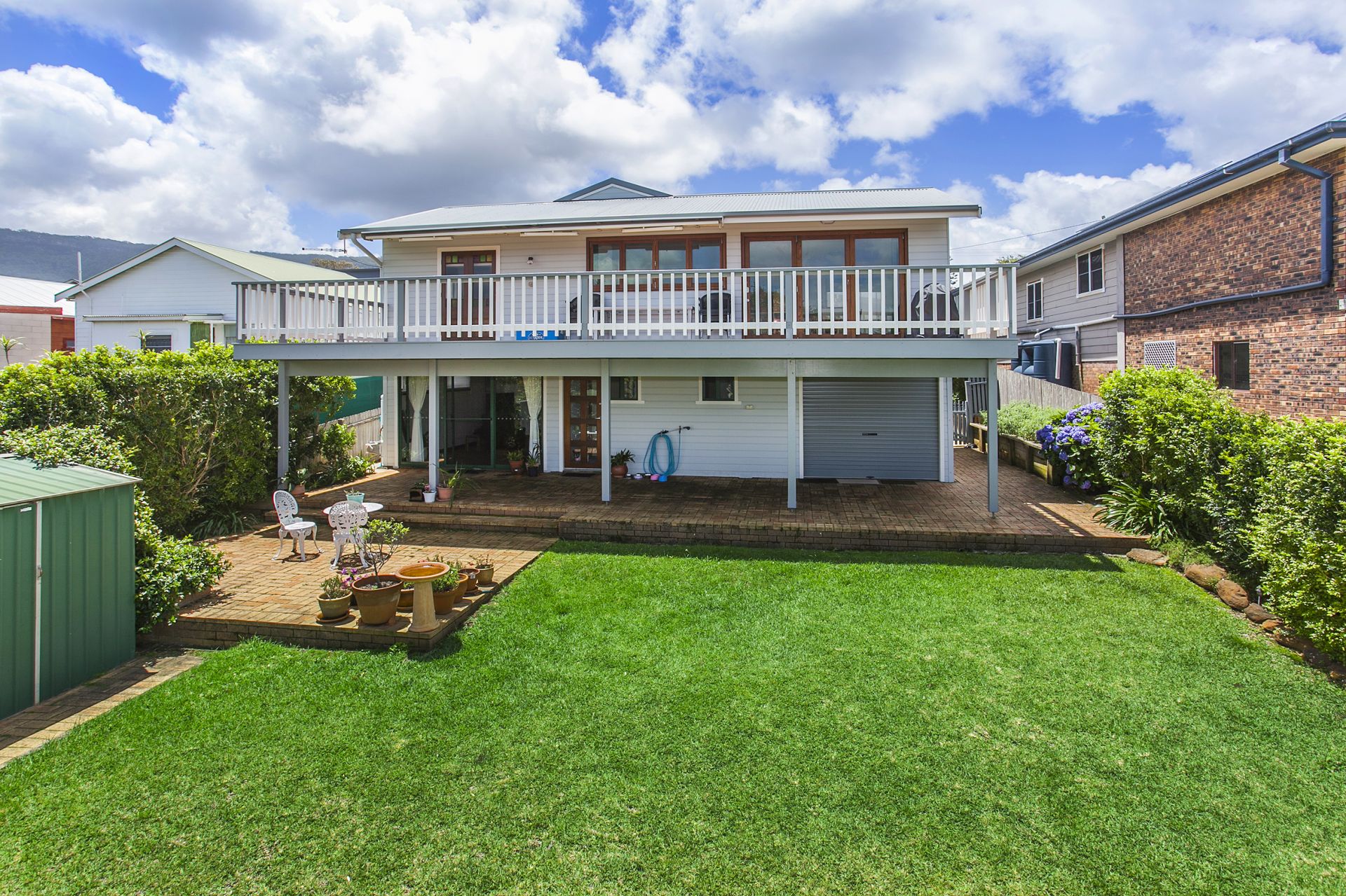 Sold property 1250000 for 13 Woodland Avenue Thirroul , NSW 2515