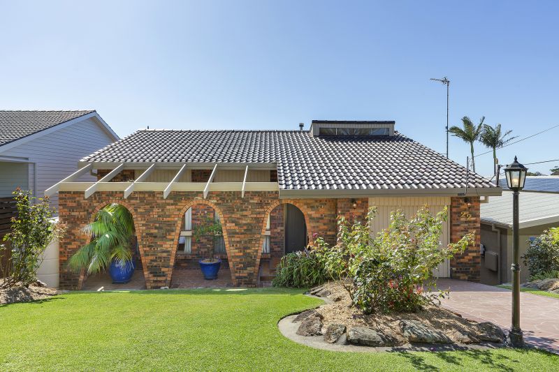 Real Estate For Sale 22 Golfers Parade Kiama Downs , NSW