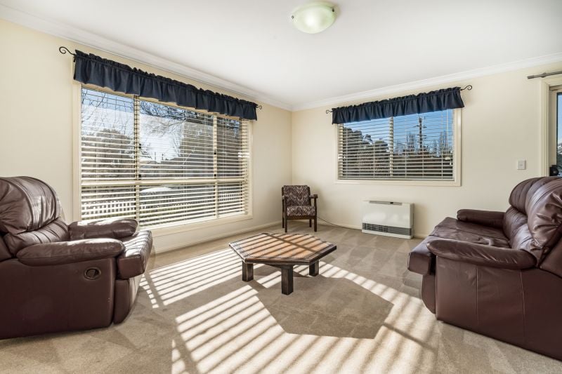 5 Wentworth Lane, Orange John Cook Real Estate