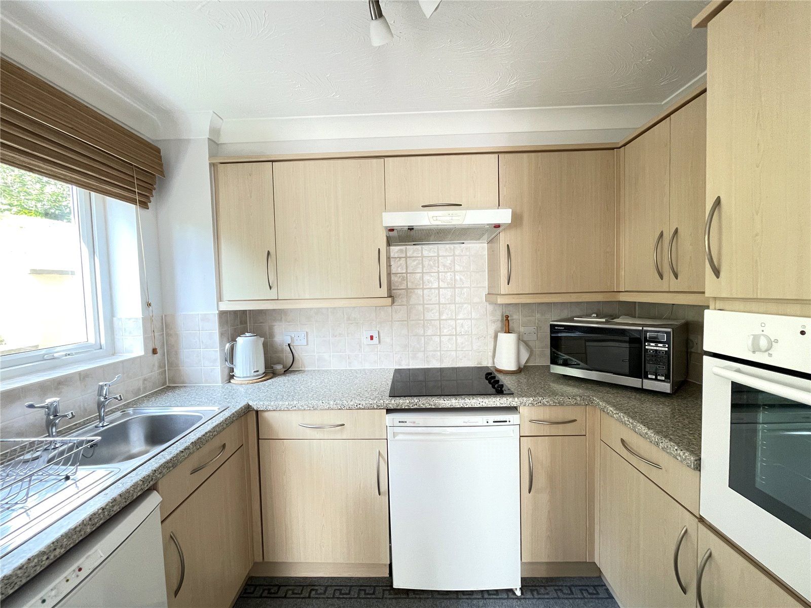 10 Peelers Court, St Andrews Road Kennedys Estate Agents