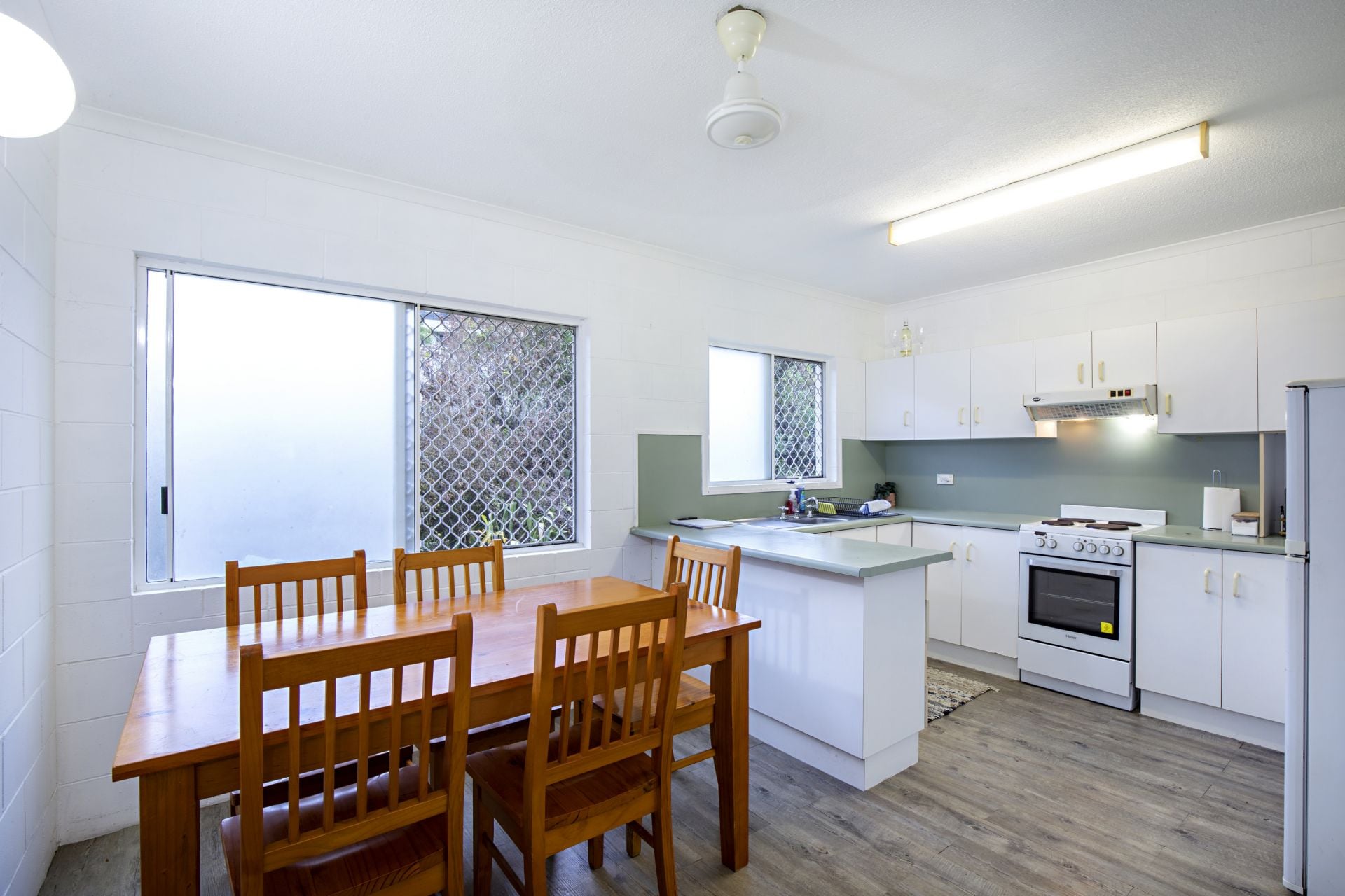 4/3 Eshelby Drive, Cannonvale Taylors Property Specialists