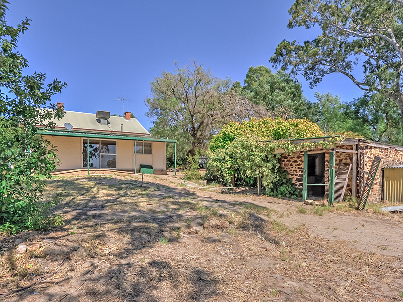 Sold property Undisclosed for 189 Williamstown Road Cockatoo Valley