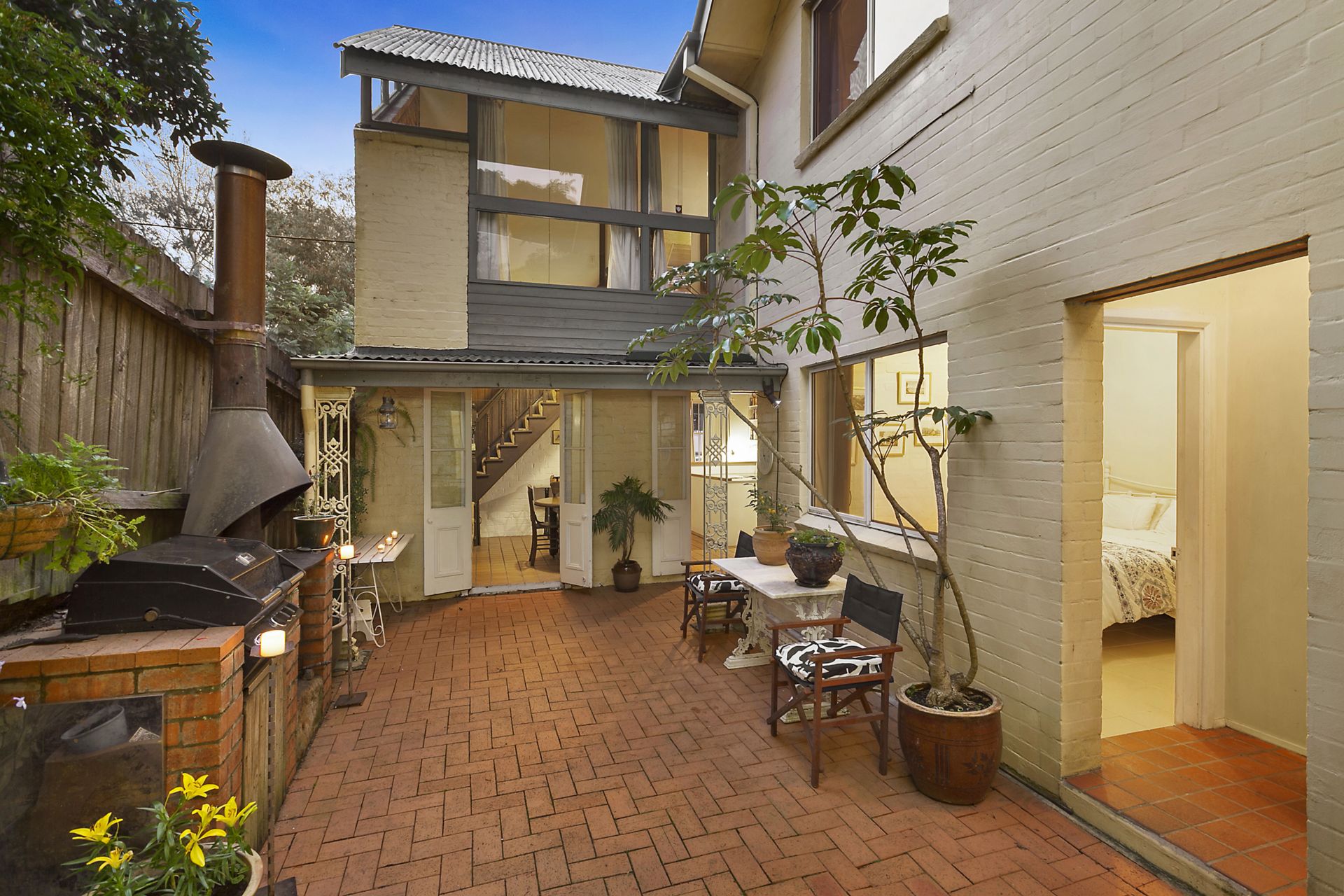 Real Estate For Sale 83 Bank Street McMahons Point , NSW