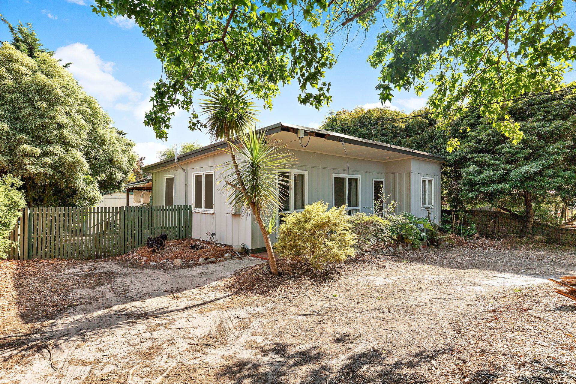 Real Estate For Sale 50 Herman Street Rosebud , VIC