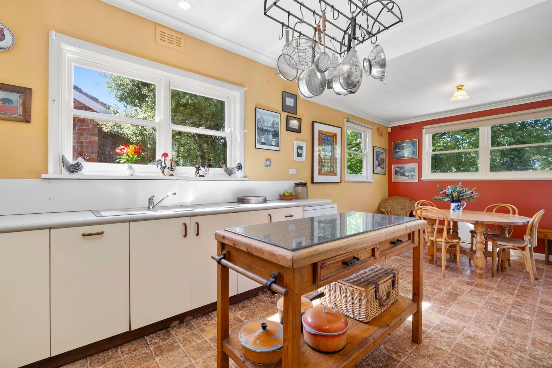 11 Waller Avenue, Newington Ballarat Real Estate Pty Ltd