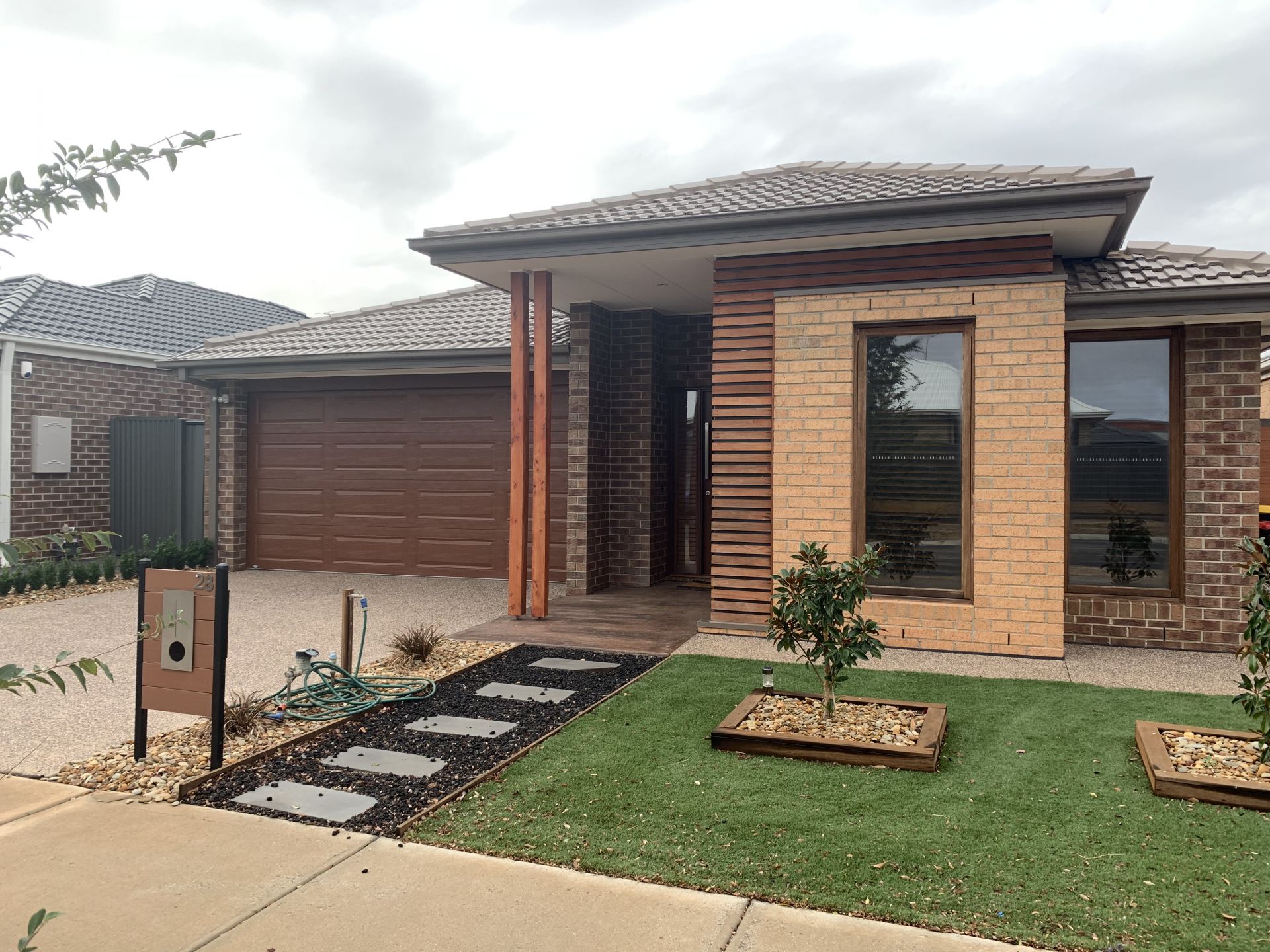 28 Infinity Drive, Fraser Rise Sweeney Estate Agents