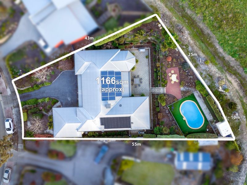 Real Estate For Sale 27 Lorikeet Crescent Whittlesea , VIC
