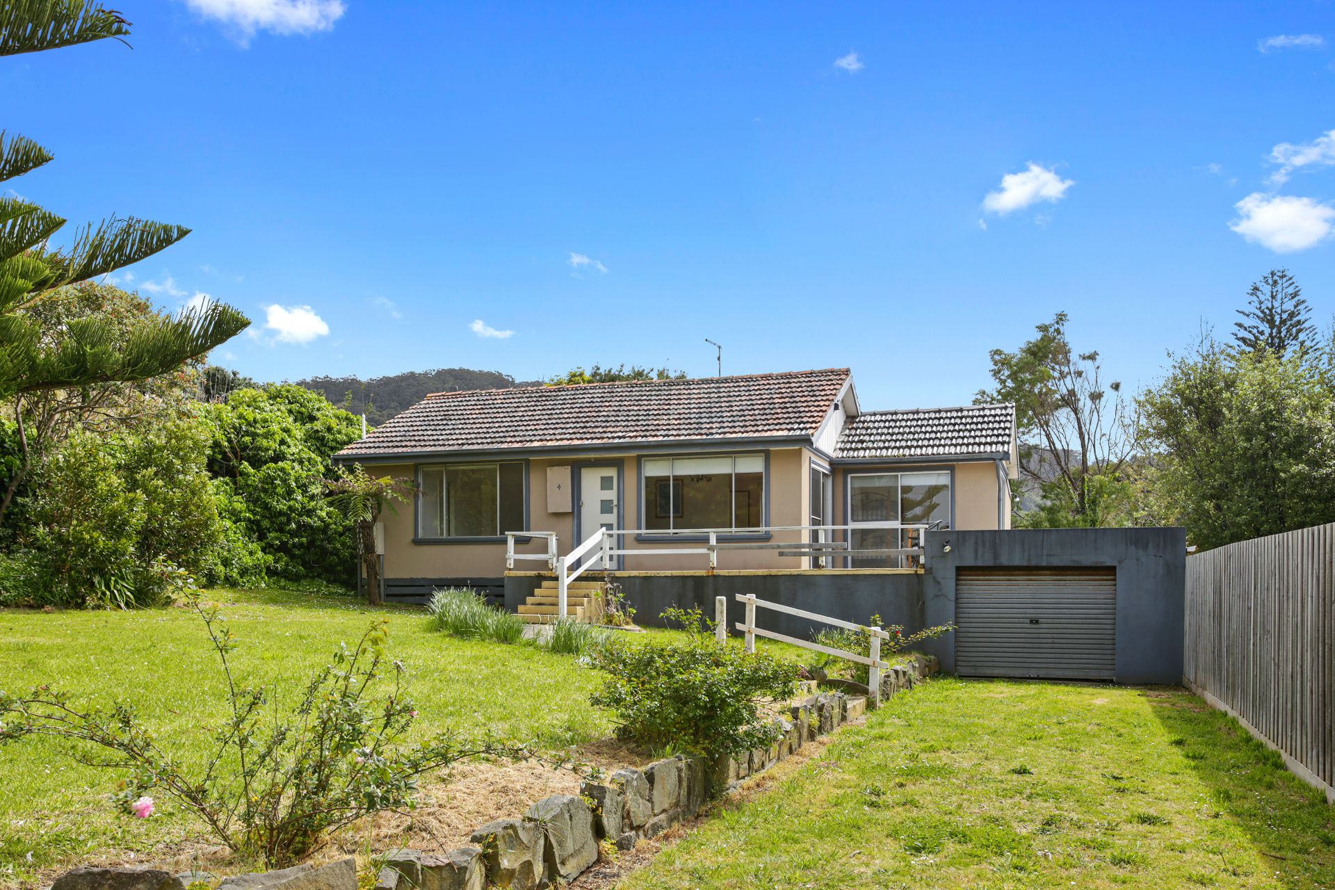 Real Estate For Sale 4 Cawood Street Apollo Bay , VIC