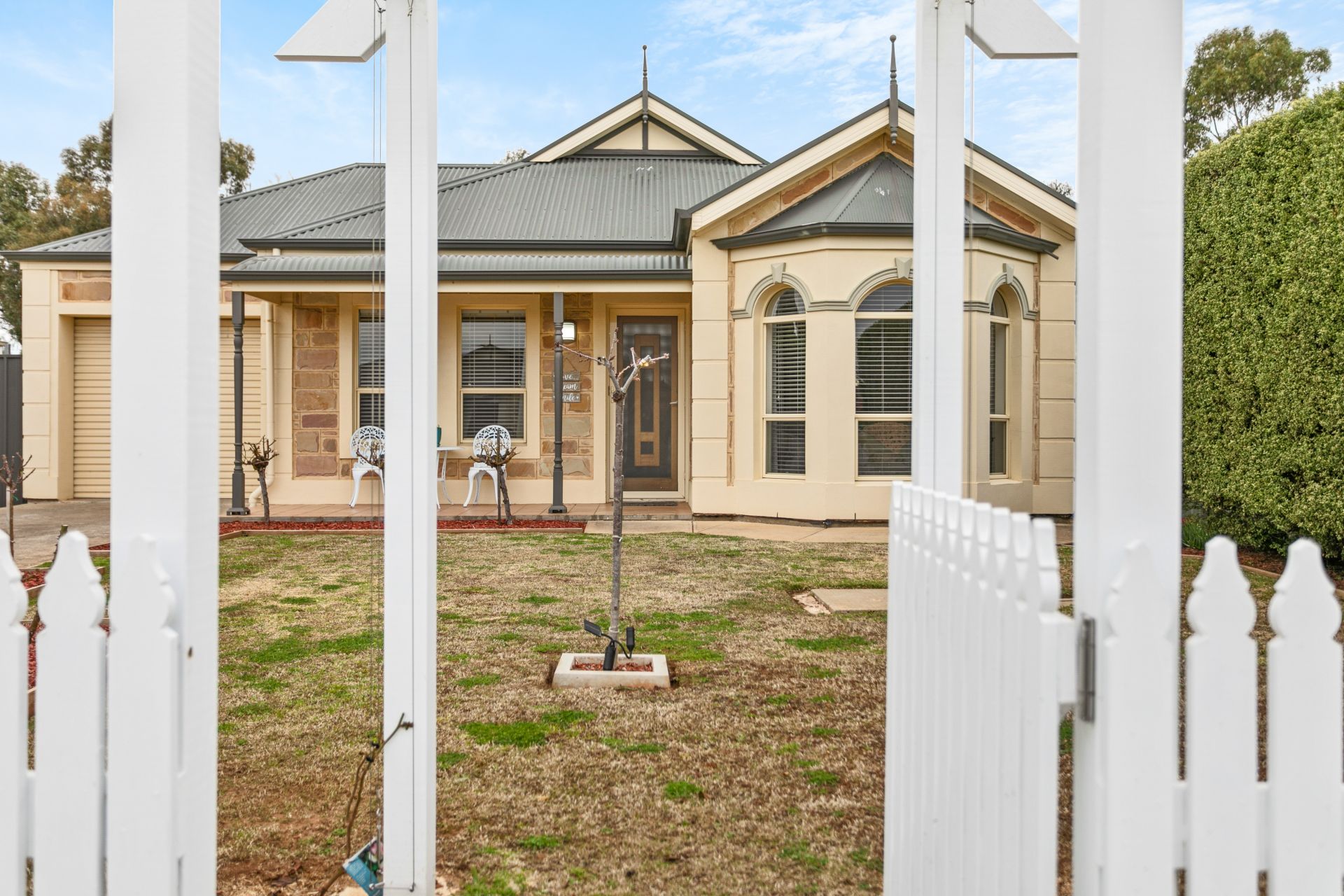 13 Strathmont Drive, Strathalbyn Adcock Real Estate