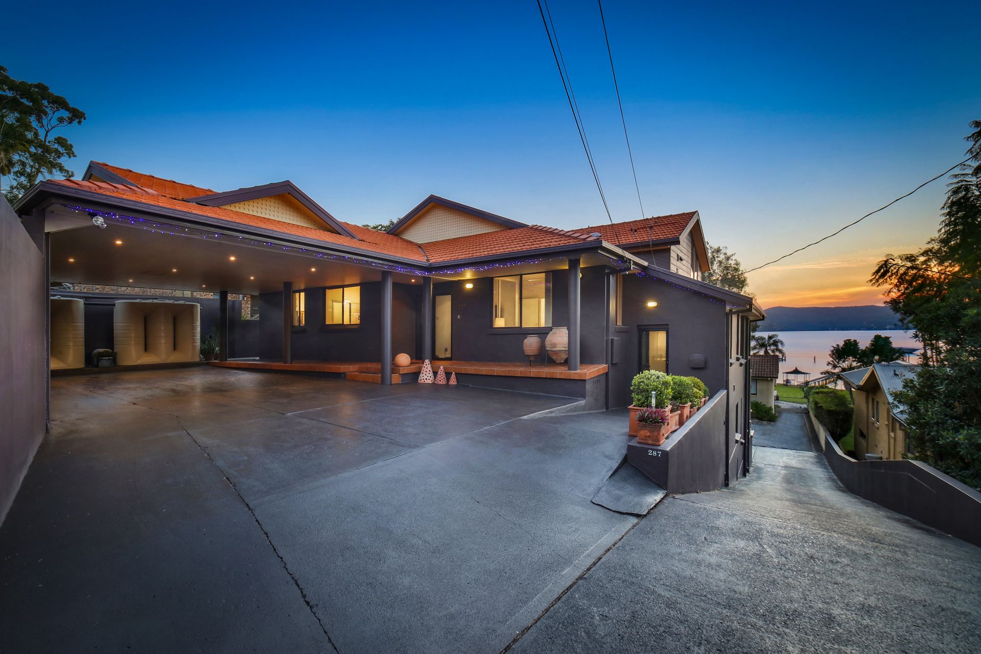 287 Avoca Drive, Green Point Smith Property Agents