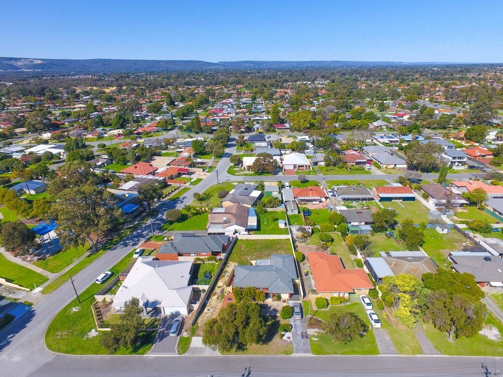 Real Estate For Sale 21B Burnley Street Thornlie , WA